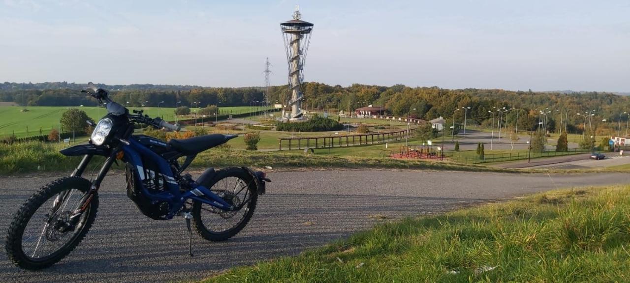 Domek Letniskowy Nad Jeziorem Zarnowieckim - Domek Na Kaszubach - Nadole Nadole  Eksteriør billede